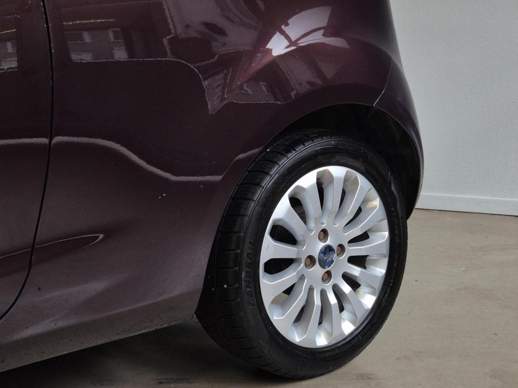 Ford KA 1.2 titanium / nieuwe distriebutieriem / nieuwe koppeling