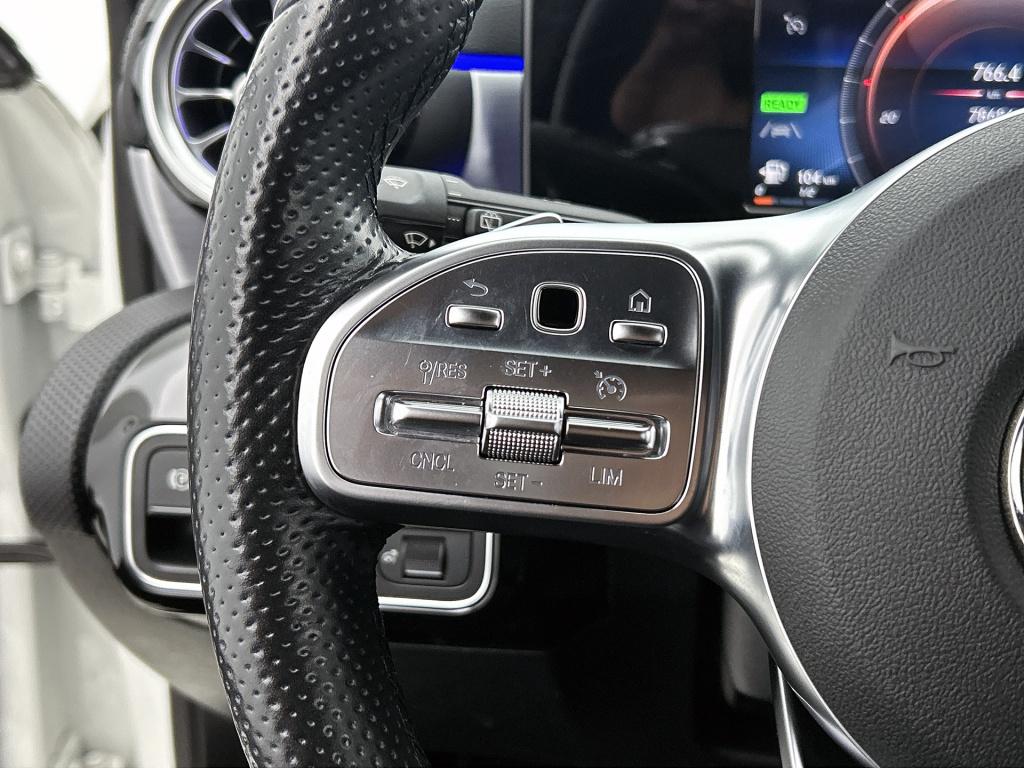 Mercedes-Benz A-Klasse 250 e plug in hybride | amg line | stoelverwarming |