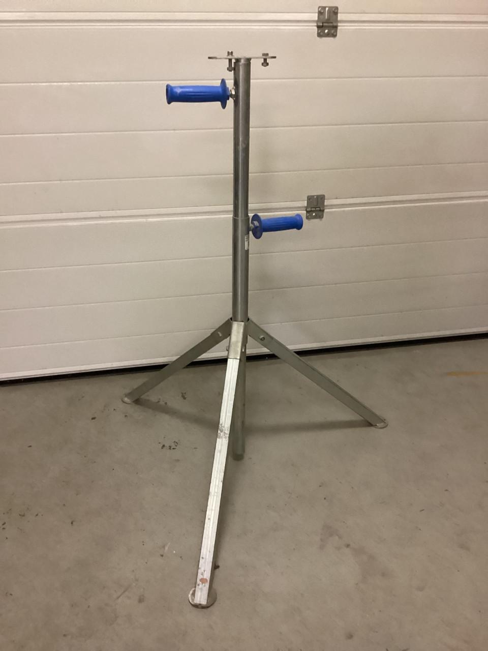 Bouwlampstatief zo goed als nieuw