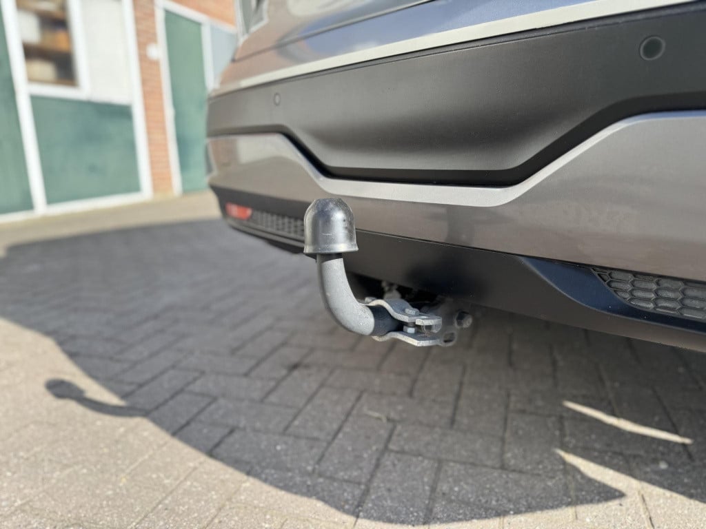 Nissan Qashqai 1.3 mhev xtronic n-connecta design pack | trekhaak | panoram