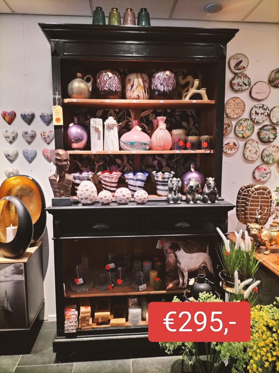 Onze winkel verhuizen - veel unieke meubel nu voor spot prijzen