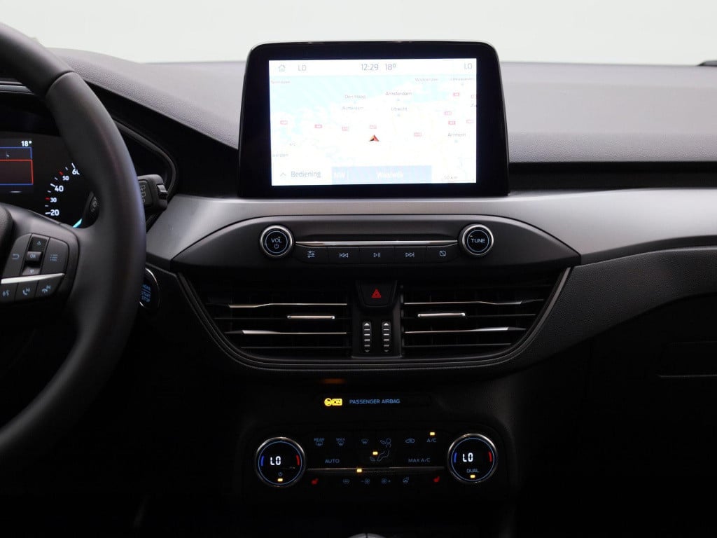 Ford Focus wagon 1.0 ecoboost hybrid active style | climate control | cruis