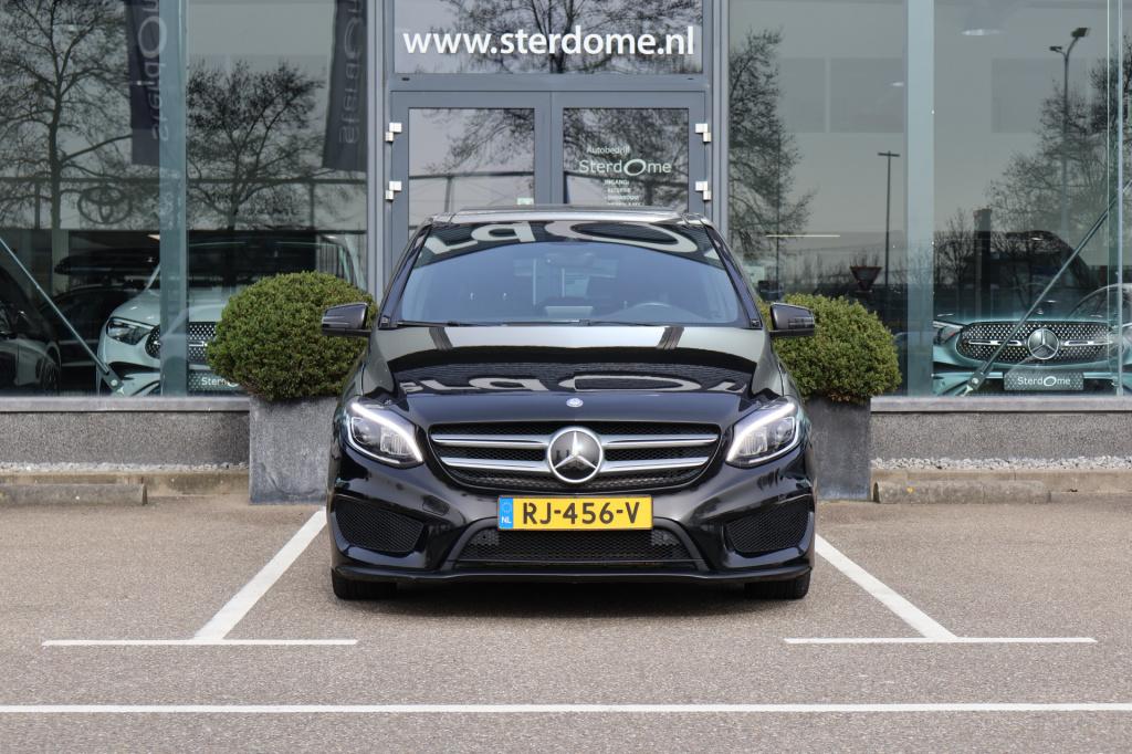 Mercedes-Benz B-Klasse 200 d amg line prestige l panoramadak l distronic l 