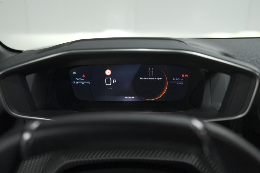 Peugeot 208 1.2 hybrid 145 e-dcs6 gt | alcantara pakket | camera | apple ca