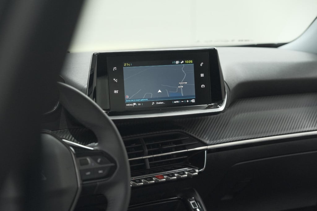Peugeot E-2008 ev active pack 50 kwh | 3 fase | camera | navigatie | parkee