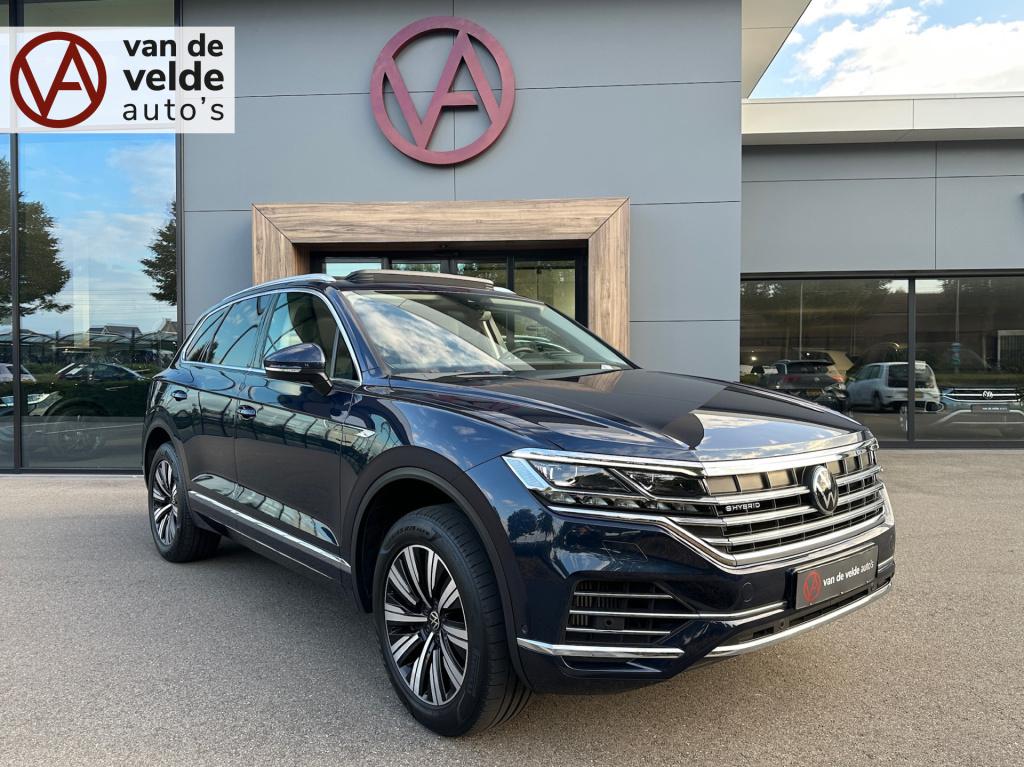 Volkswagen Touareg 3.0 tsi ehybrid 4motion elegance | panoramadak | head up