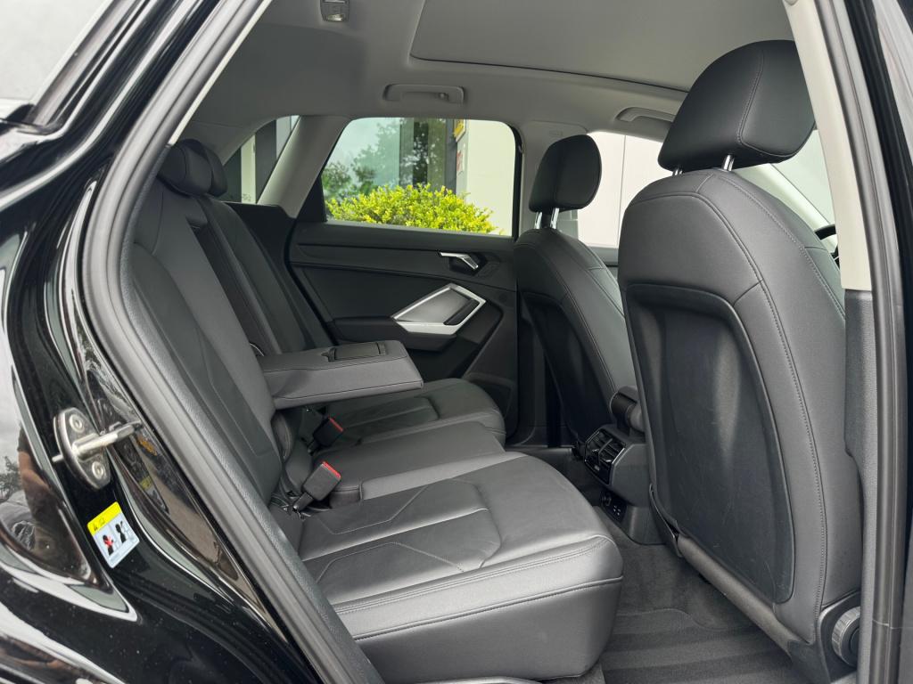 Audi Q3 35 tfsi * panoramadak * leer * camera * virtual cockpit