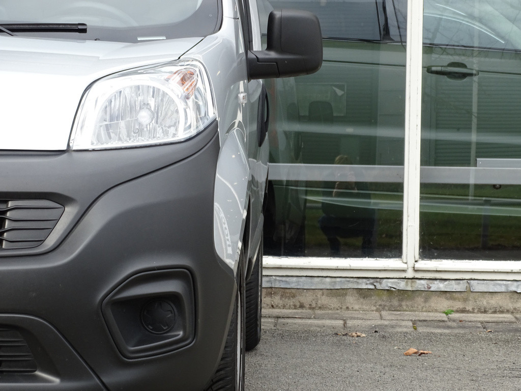 Fiat Fiorino 1.3 mj euro 6 | airco | navi | bluetooth | trekhaak