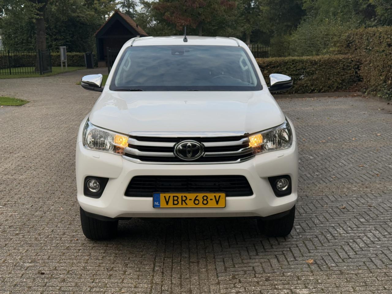 Toyota HiLux - 2.4 D-4D Double Cab Automaat| BTW | Camera | Trekhaak