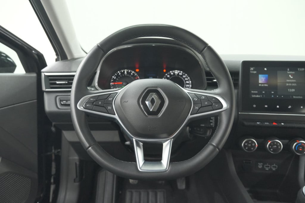 Renault Clio tce 90 equilibre | parkeersensoren | apple carplay | cruise co