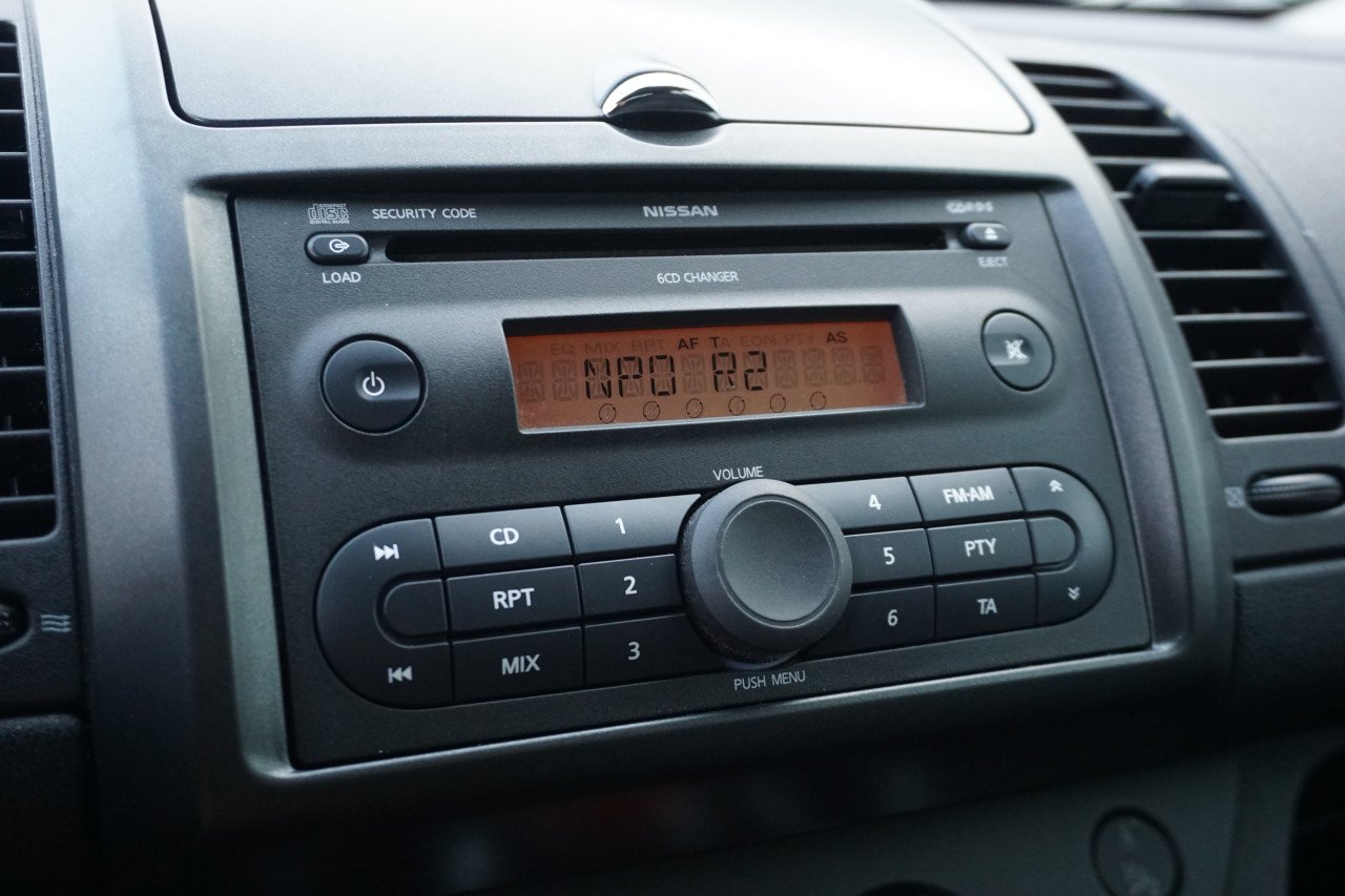 Nissan Note 1.4 First Note - Airco / Elektr. ramen / Trekhaak / NAP