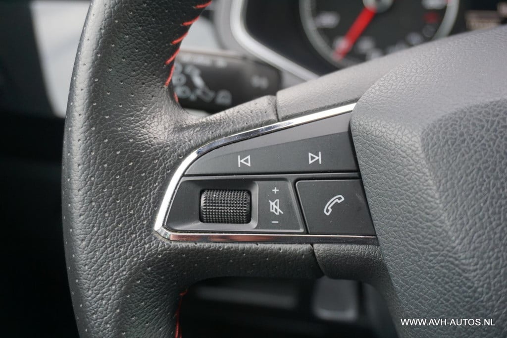 Seat Ibiza 1.0 tsi fr business intense