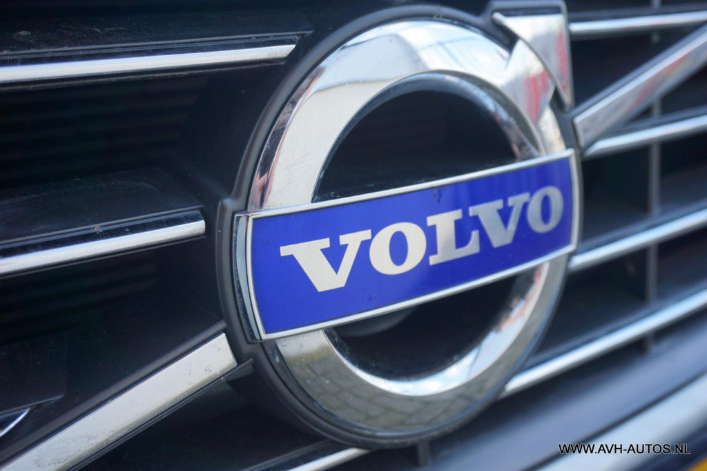 Volvo S60 1.6 t3 momentum