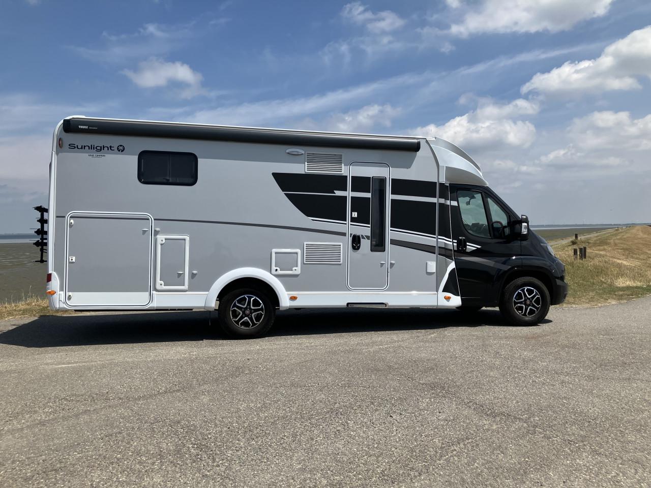 Te koop schitterende goed onderhouden 4 pers camper, Sunlight T68 (2023)