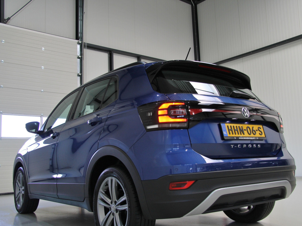 Volkswagen T-cross 1.0 tsi life | carplay | side assist| full led