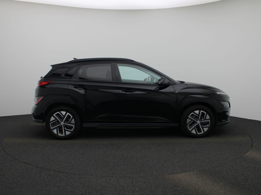 Hyundai Kona ev fashion 39 kwh