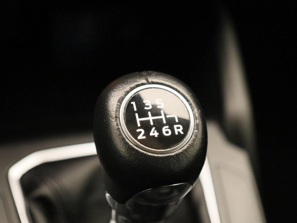 Ford Focus 1.0 ecoboost hybrid titanium style | airco | apple carplay / and