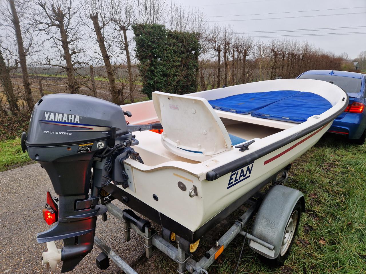 ELAN 401 met Yamaha 8 pk 4-takt en PEGA trailer. Compleet set € 2850,-