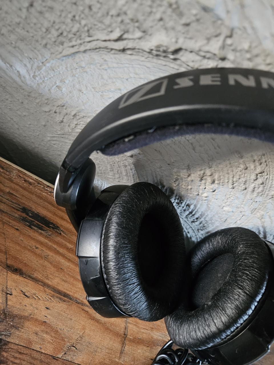 Werkend vintage Sennheiser HD 215 Hoofdtelefoon -