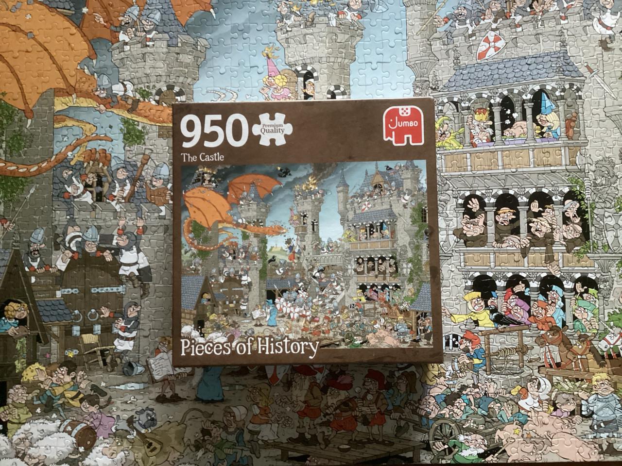 4 Jumbo legpuzzels: Pieces of History. 950 st.