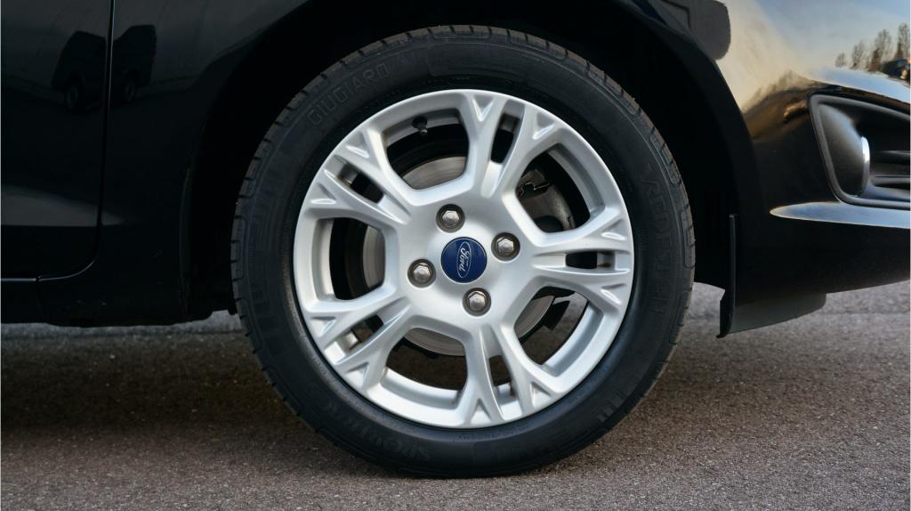 Ford Fiesta 1.0 style ultimate rijklaar incl garantie