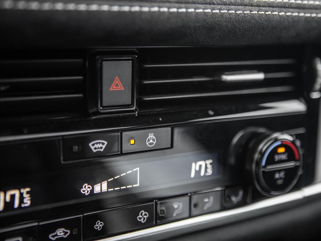 Nissan Qashqai mild-hybrid 160pk automaat tekna plus | bose | pano | memory