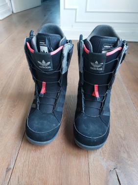 Snowboardschoenen Adidas Mika Lumi maat 8,5