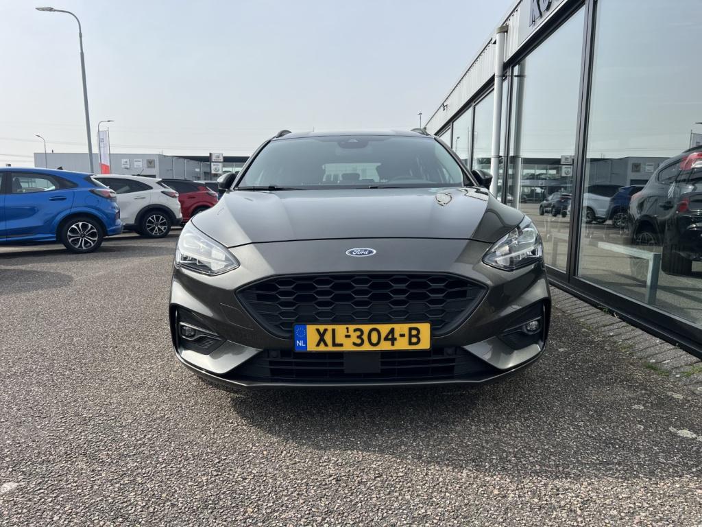Ford Focus wagon 1.0 ecoboost 125pk st-line x , trekhaak , winterpack