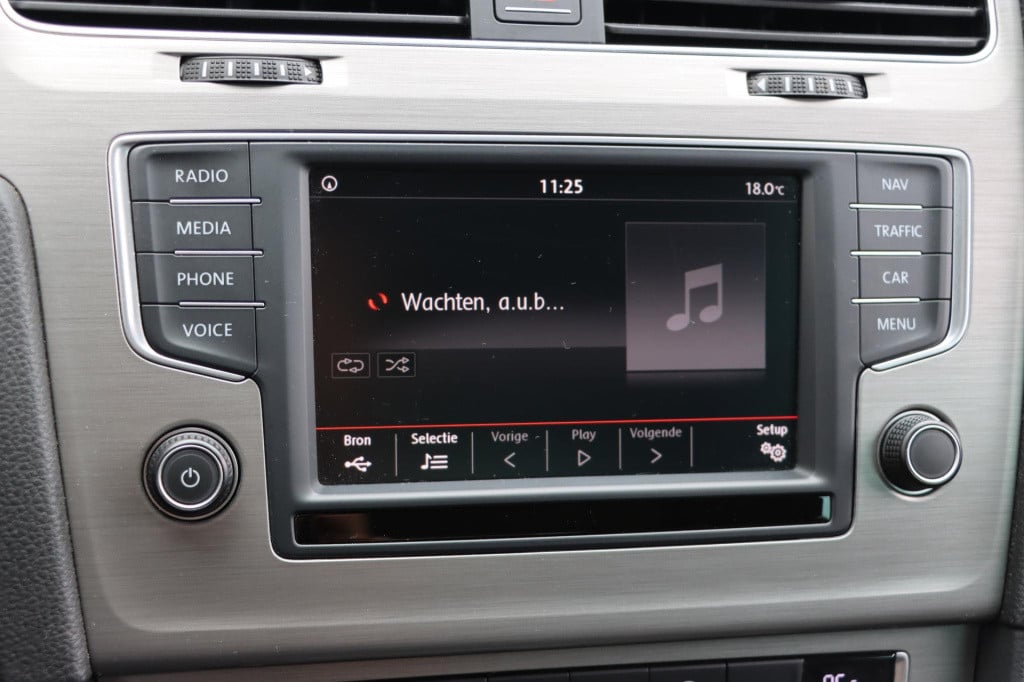 Volkswagen Golf variant 1.0 tsi business edition connected