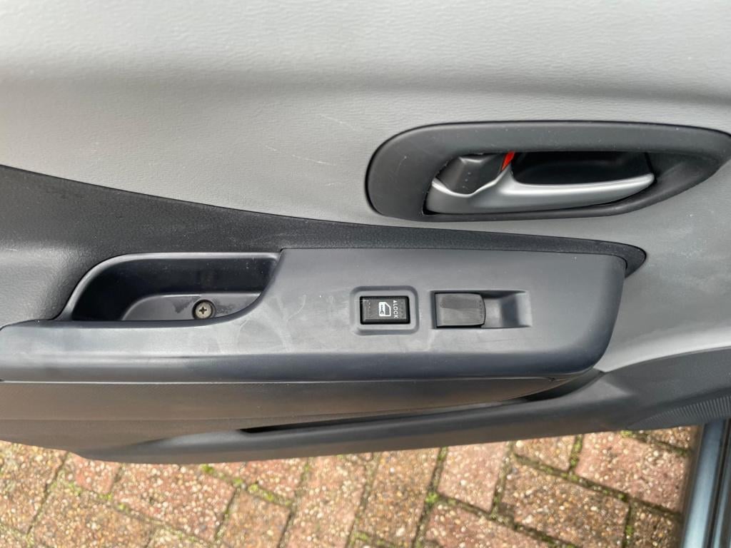 Suzuki Alto 1.0 exclusive