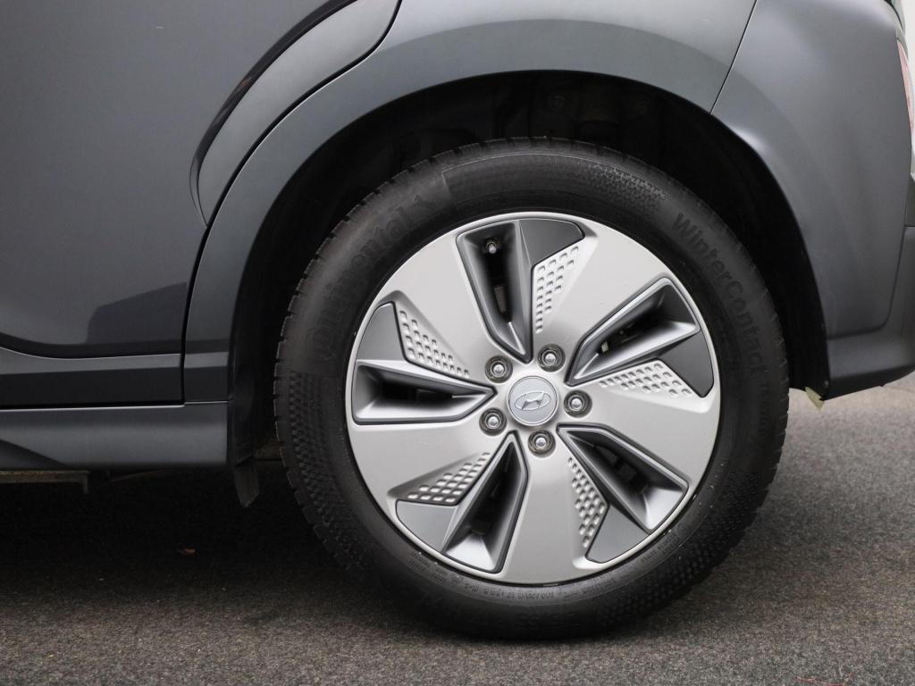 Hyundai Kona ev fashion 64 kwh