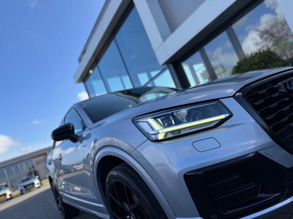 Audi Q2 35 tfsi cod s- edition * pano * leder * keyless * virtual cockpit
