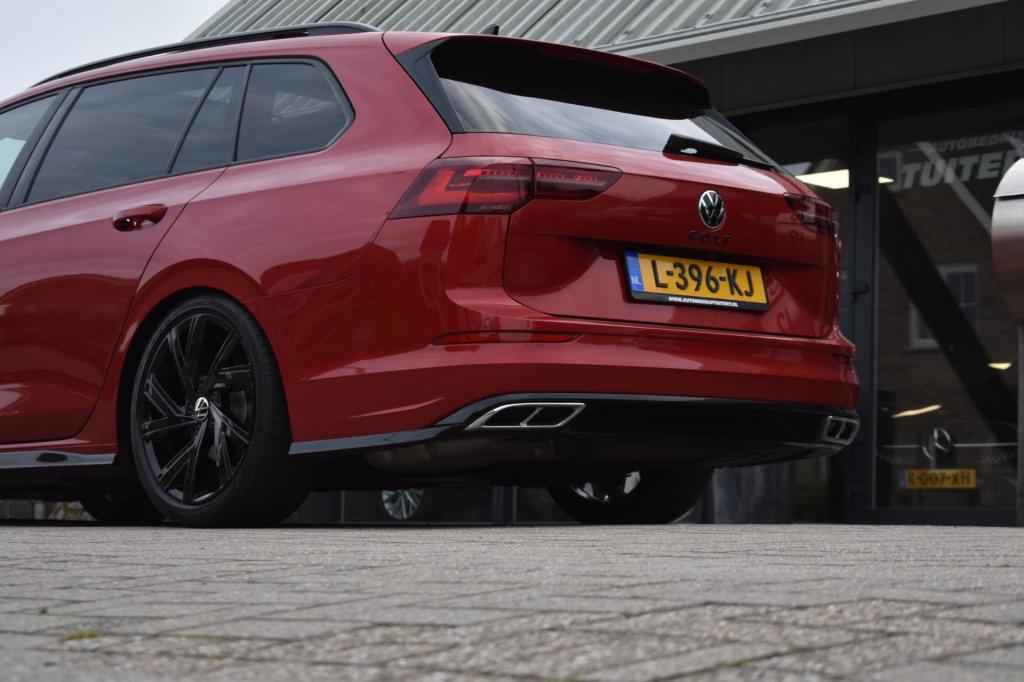 Volkswagen Golf variant 1.5 etsi r-line | maxton | iq-light | panoramadak |