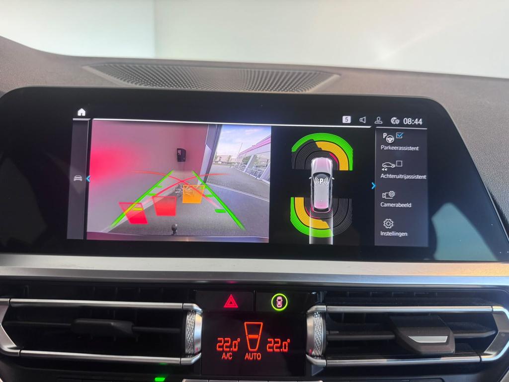 BMW 3-serie touring 320e business edition plus