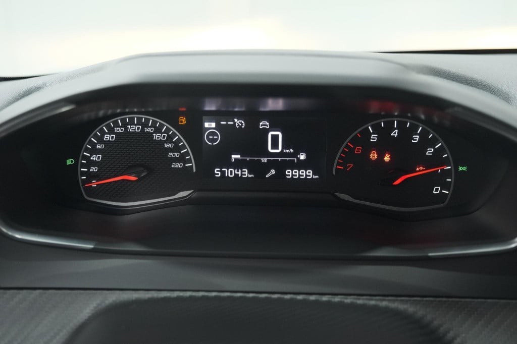 Peugeot 208 puretech 75 active | stoelverwarming | apple carplay | airco