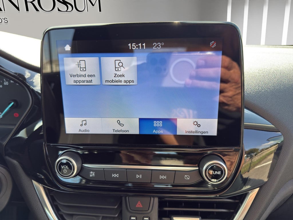 Ford Fiesta 1.1 trend 5drs airco | 75pk |stuur en stoelverwarming | apple /