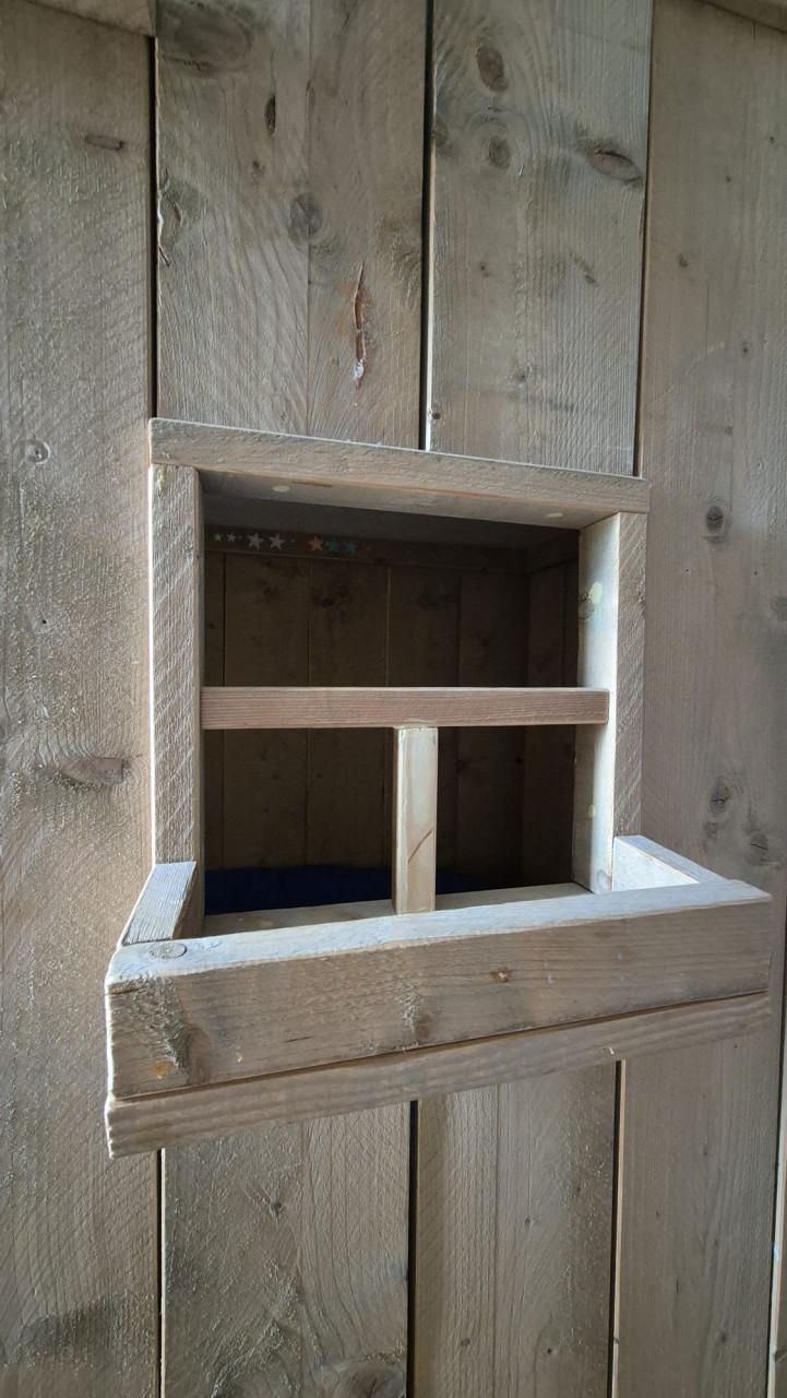 Steigerhouten huisjesbed