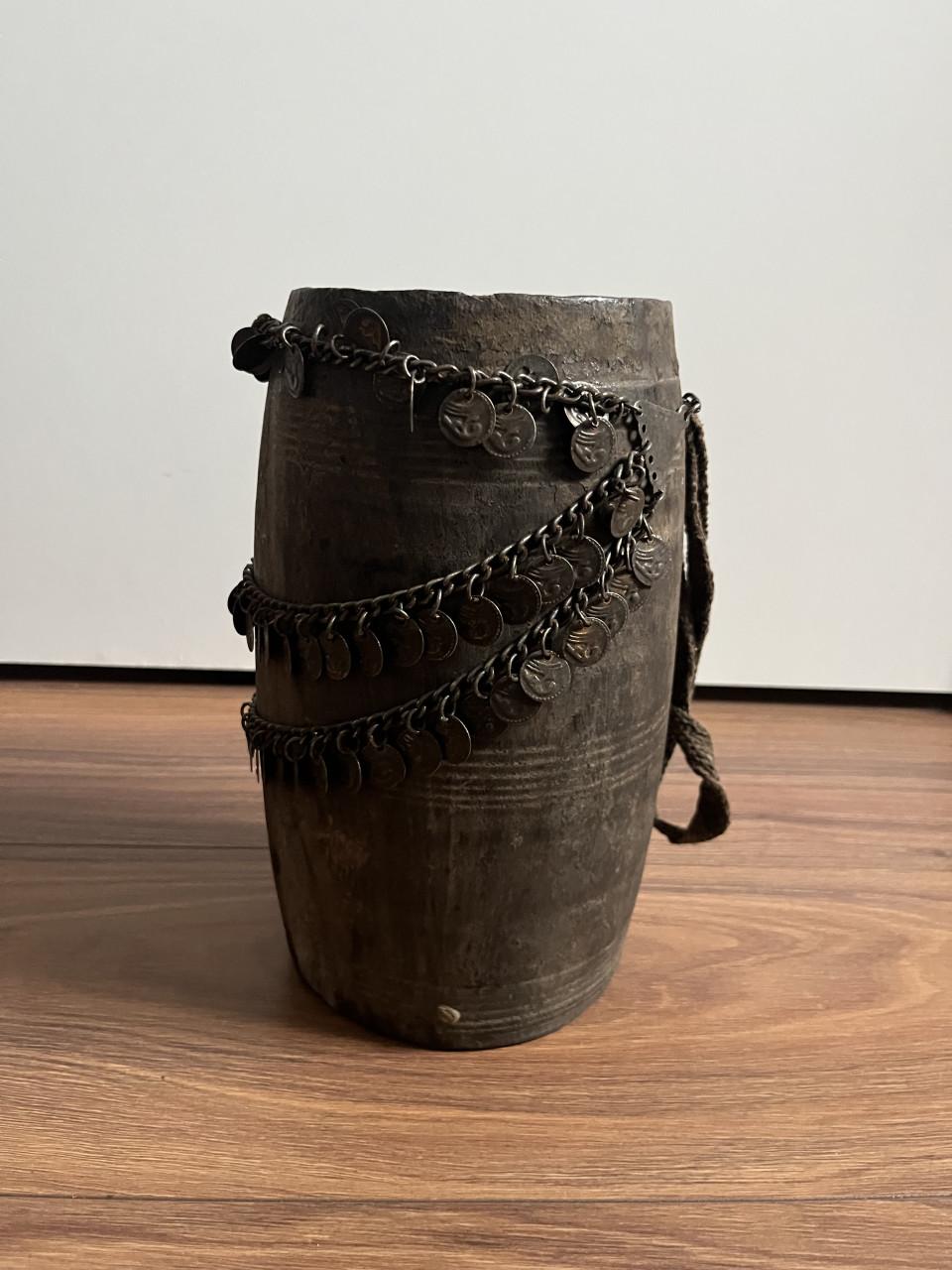 Nepalese pot met ketting 2