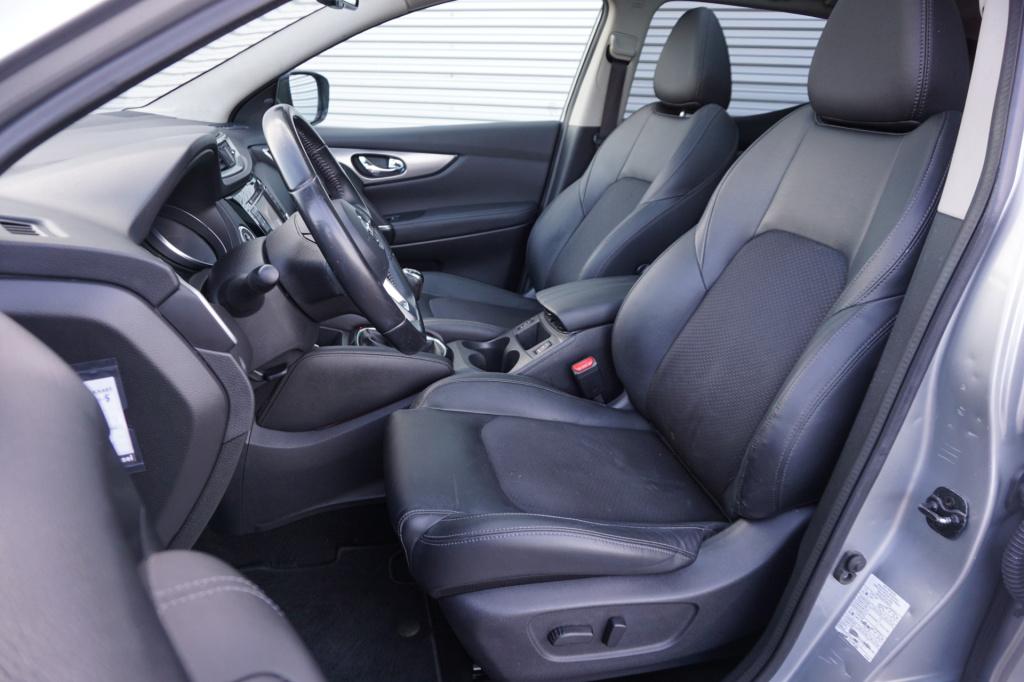 Nissan Qashqai 1.2 tekna 1e eigenaar / climate / navi / cruise / pano / 360
