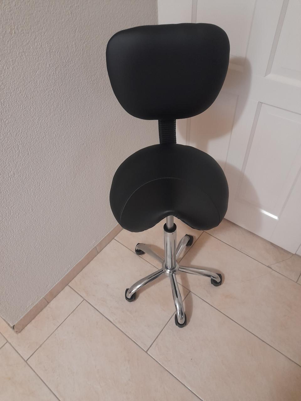 Zadelkruk/stoel  (z.g.a.n.) verstelbaar van 62/75