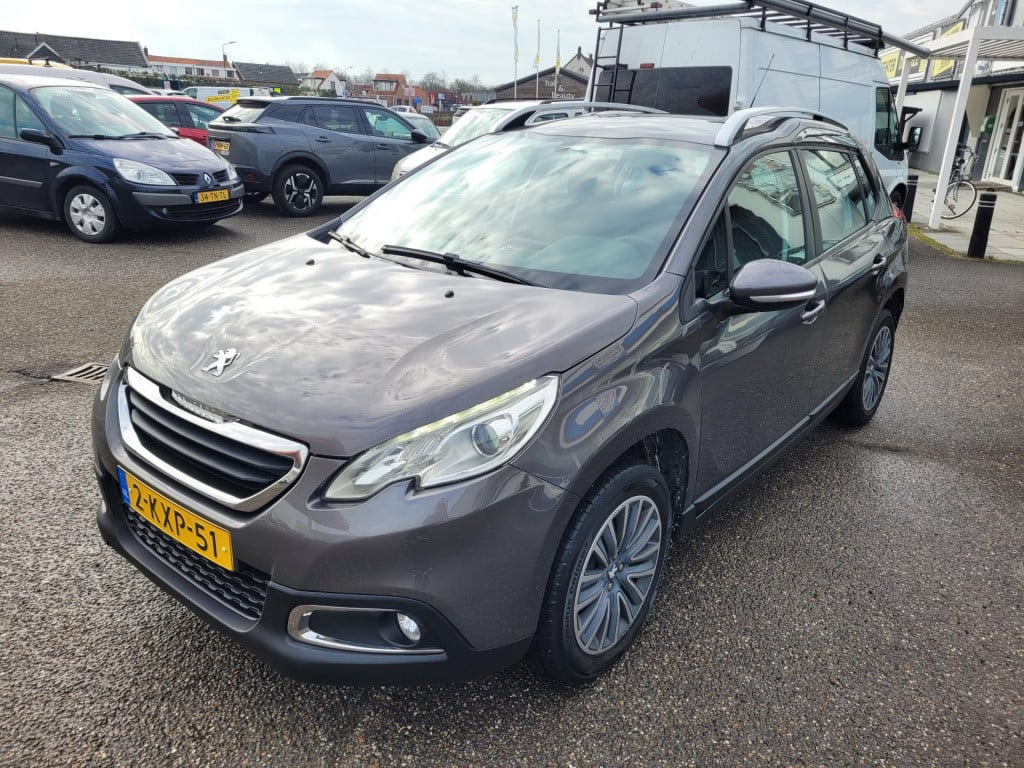 Peugeot 2008 1.2 vti active
