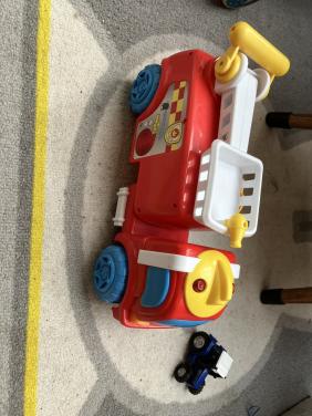 Speelgoed brandweer auto met leuke melodietjes