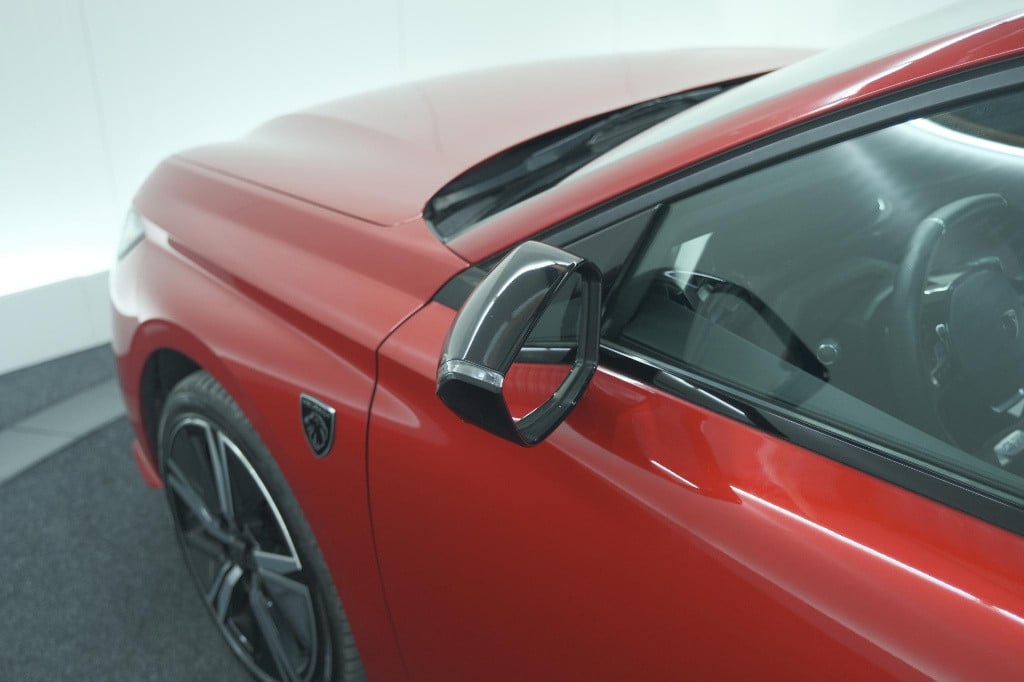 Peugeot 308 sw 1.6 plug-in hybrid 225 gt | focal audio | 360 camera | adapt