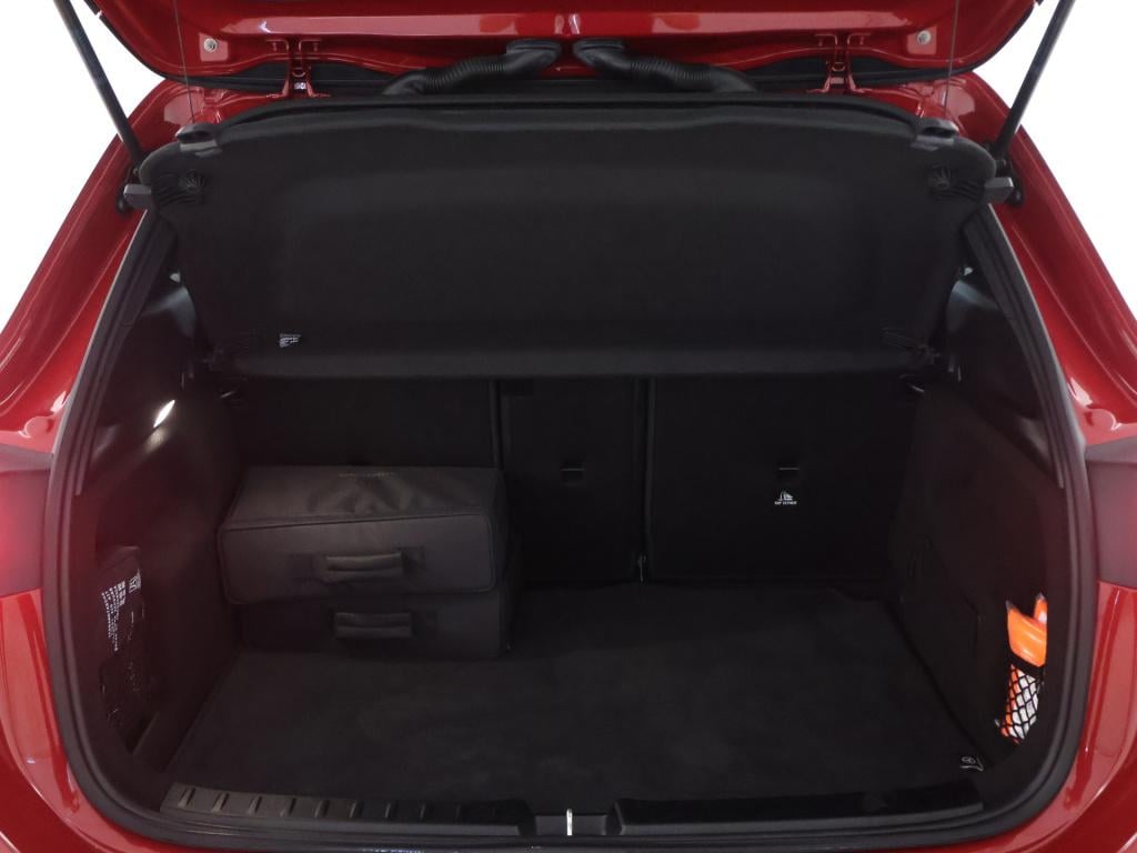 Mercedes-Benz Gla-klasse 250e business solution luxury line apple carplay |