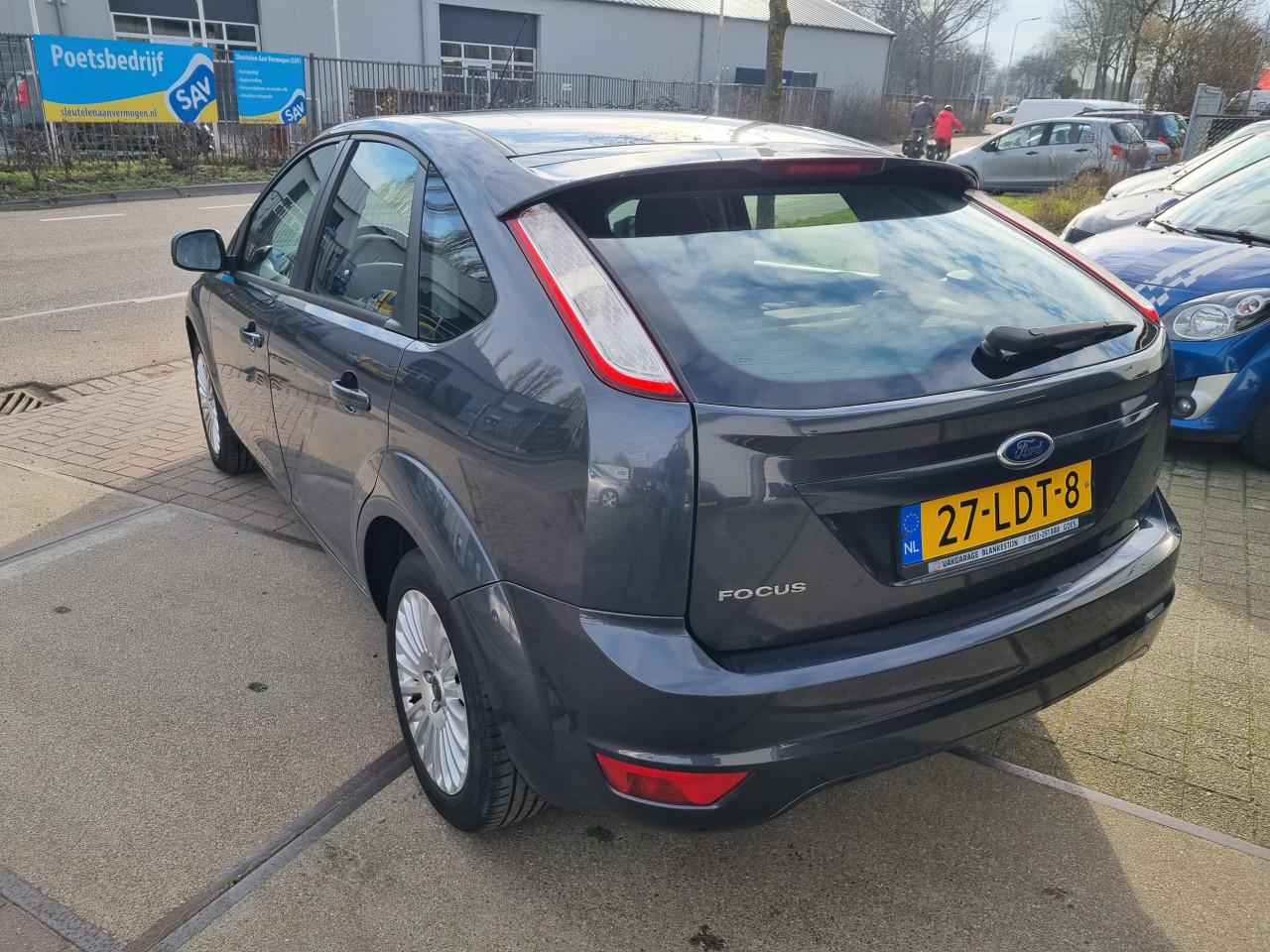 Ford Focus 1.6 Titanium | Automaat | Luxe uitvoering!