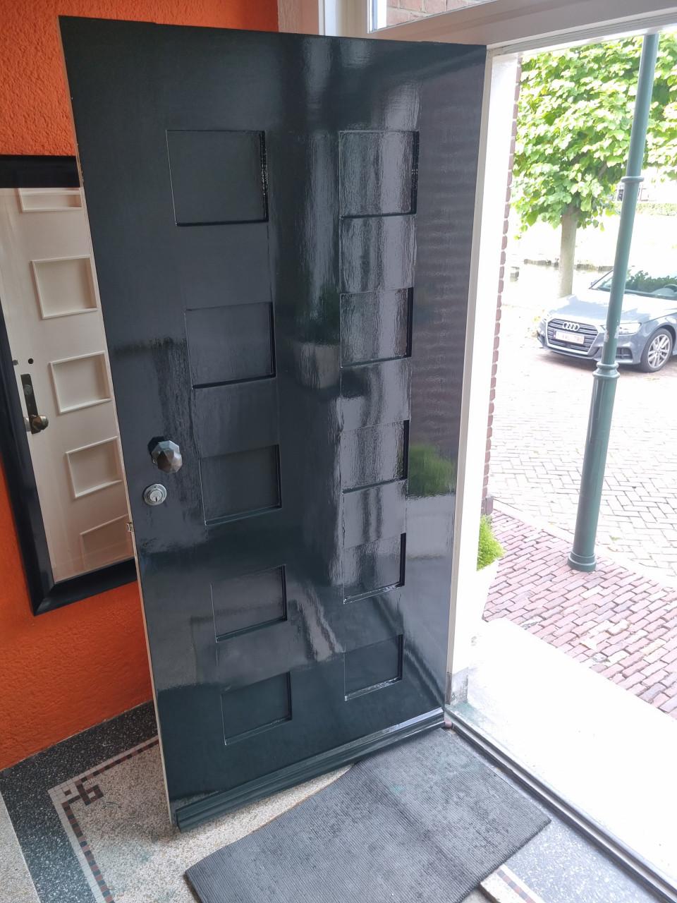 Voor al uw schilderwerk 0613067445