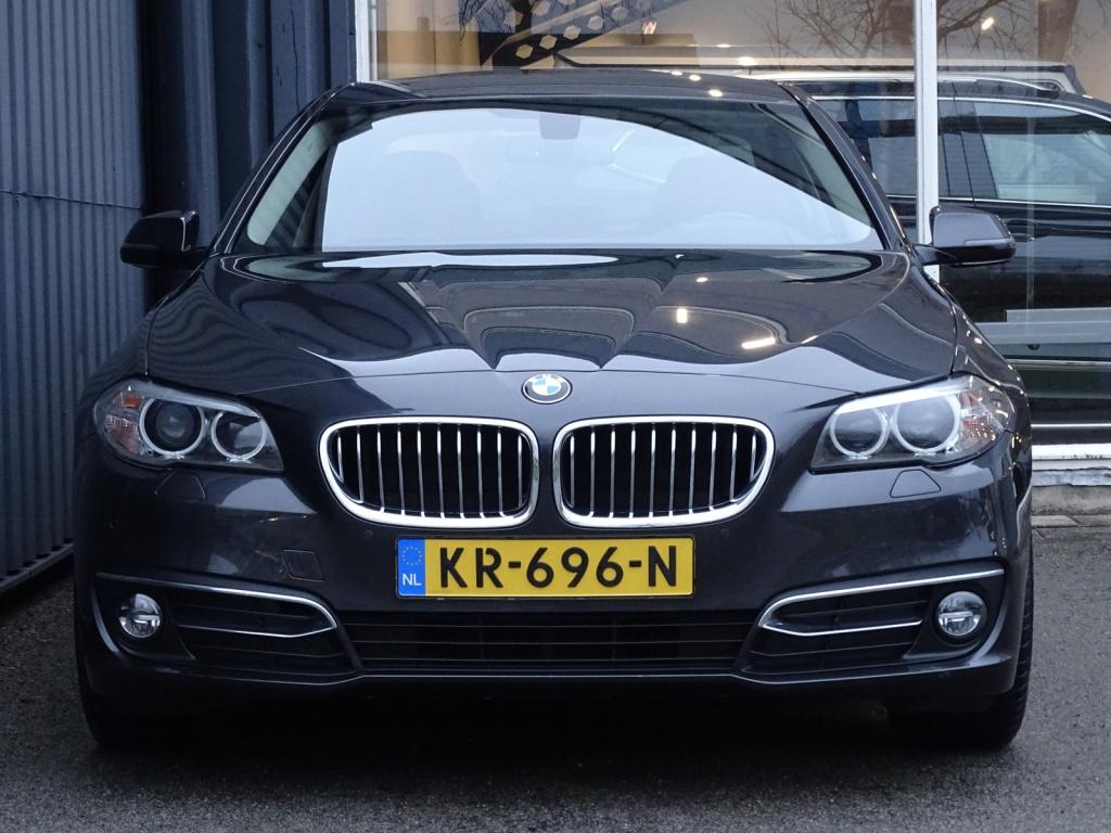 BMW 5 Serie 520i luxury edition
