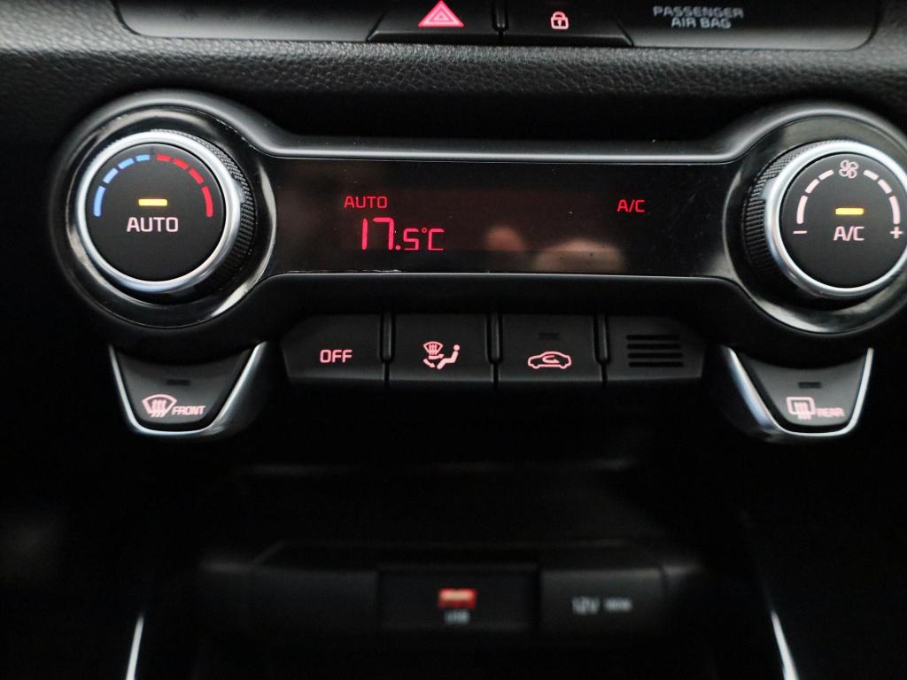 Kia Stonic 1.0 t-gdi mhev dynamicline | apple carplay / android auto | navi