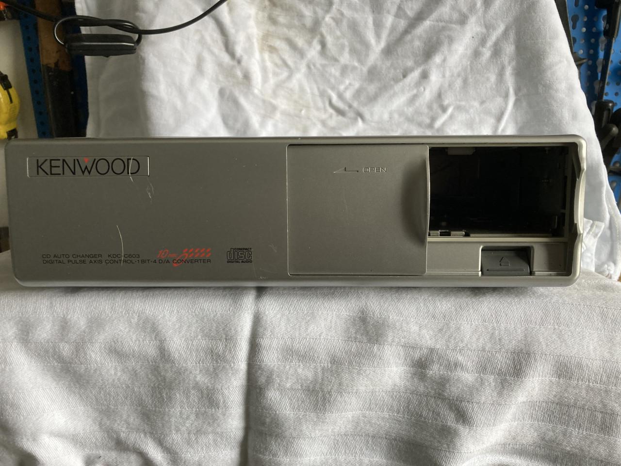 Autoradio met wisselaars