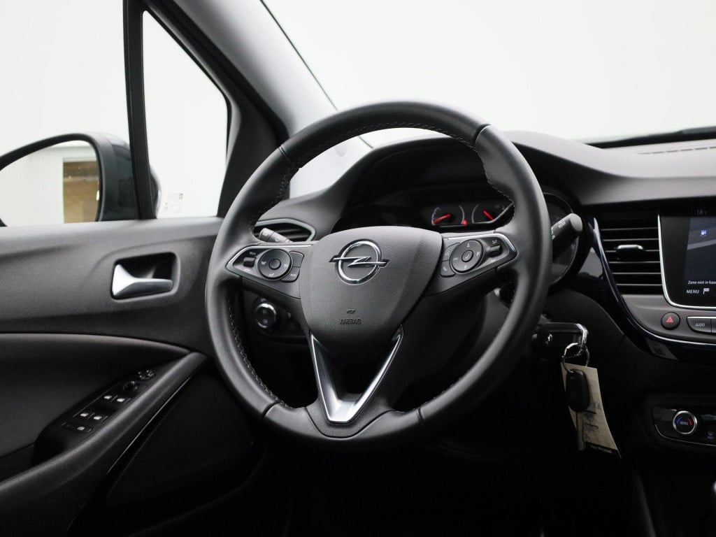 Opel Crossland X 1.2 turbo 120 jaar edition | navigatie | camera | climate 